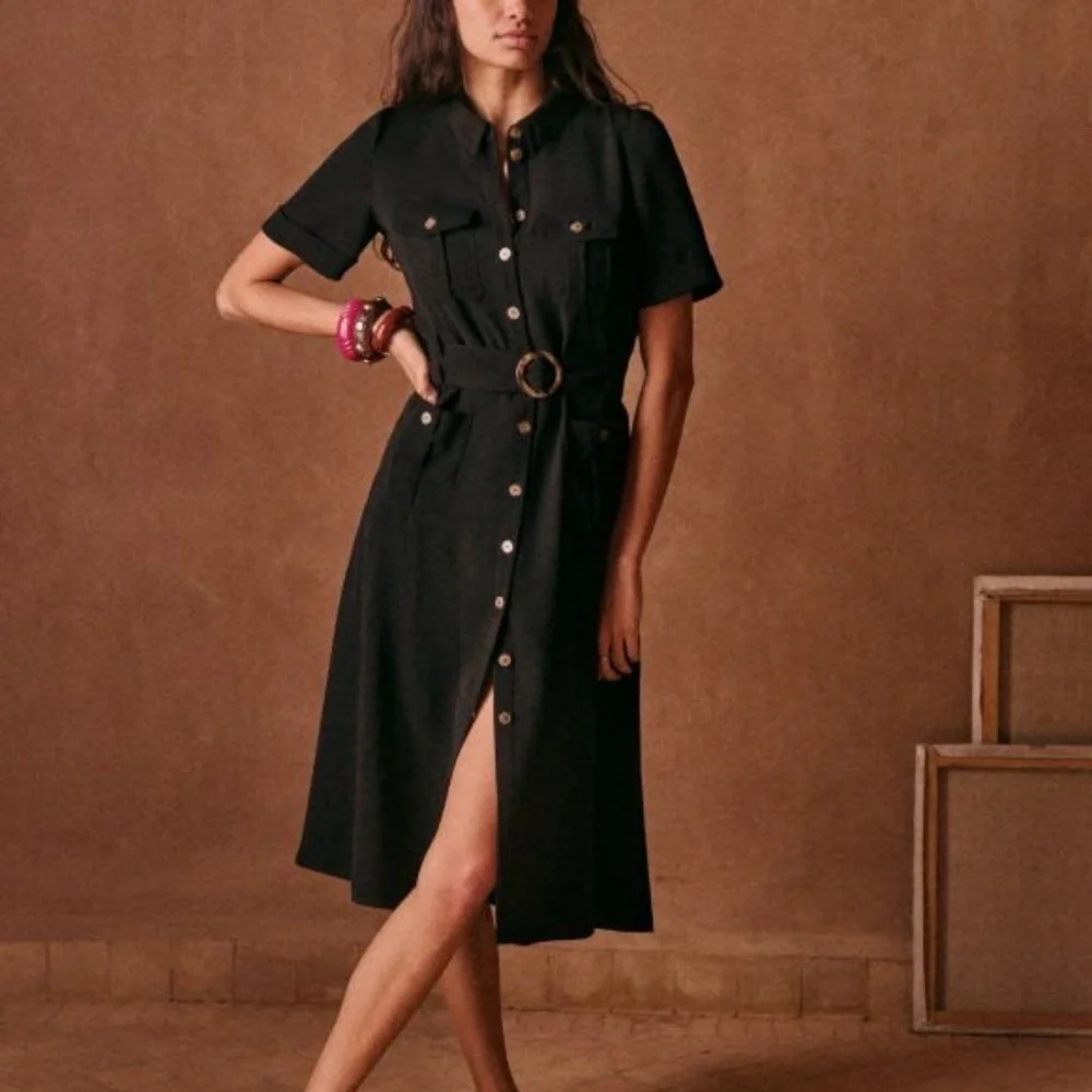 Raquel Dress in Black -- Size 8 US/ 40 FR - Picture 5 of 13